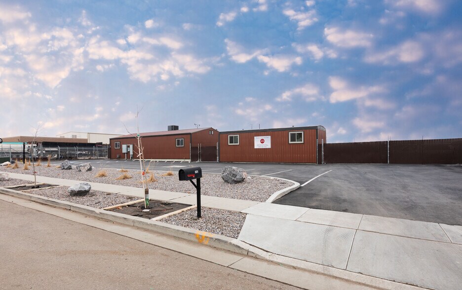 601 S Iron Rose Pl  