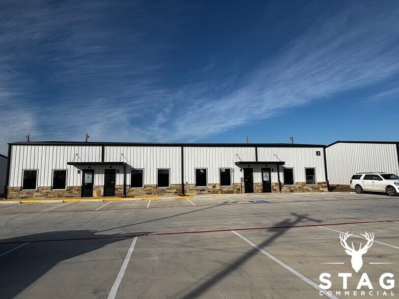 More Photos Of 11180 FM 156, Northlake Storefront Retail Office For Lease