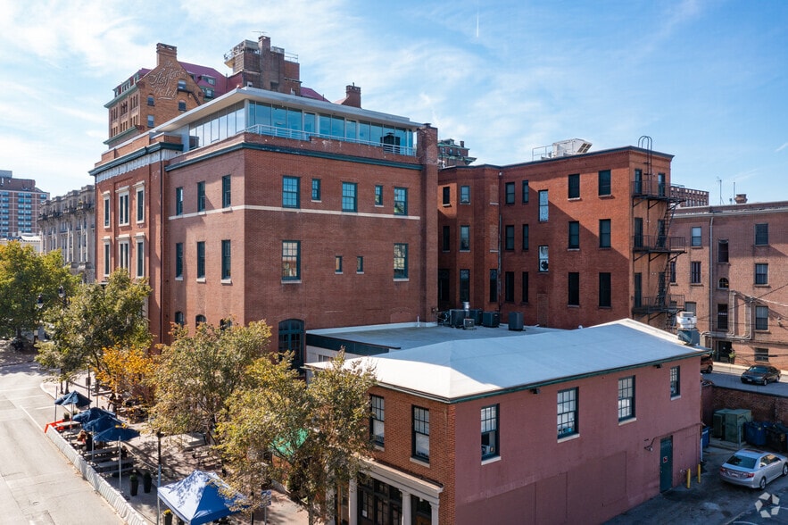 More Photos Of 800 N Charles St, Baltimore Office For Lease