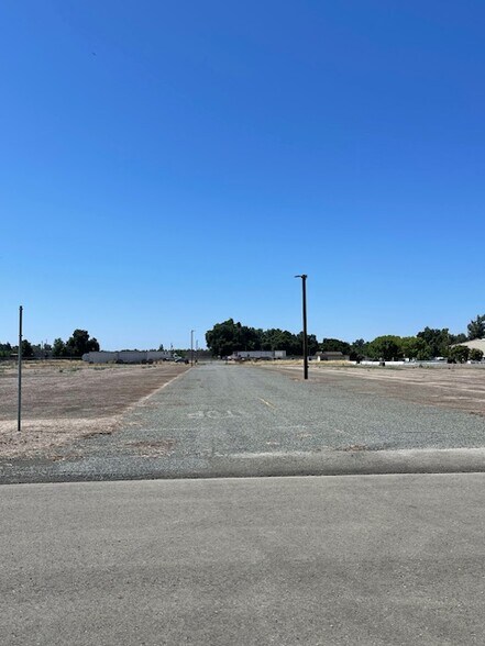 More Photos Of Independence Pl @ West Liberty Road, Gridley Land For Sale