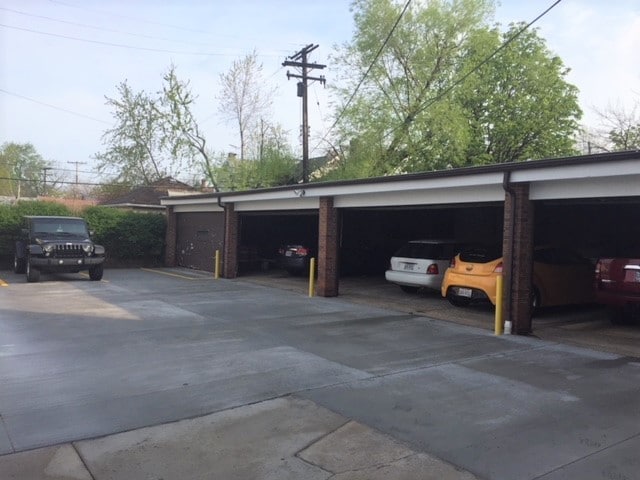 More Photos Of 18051 Lake Shore Blvd, Cleveland Apartments For Sale