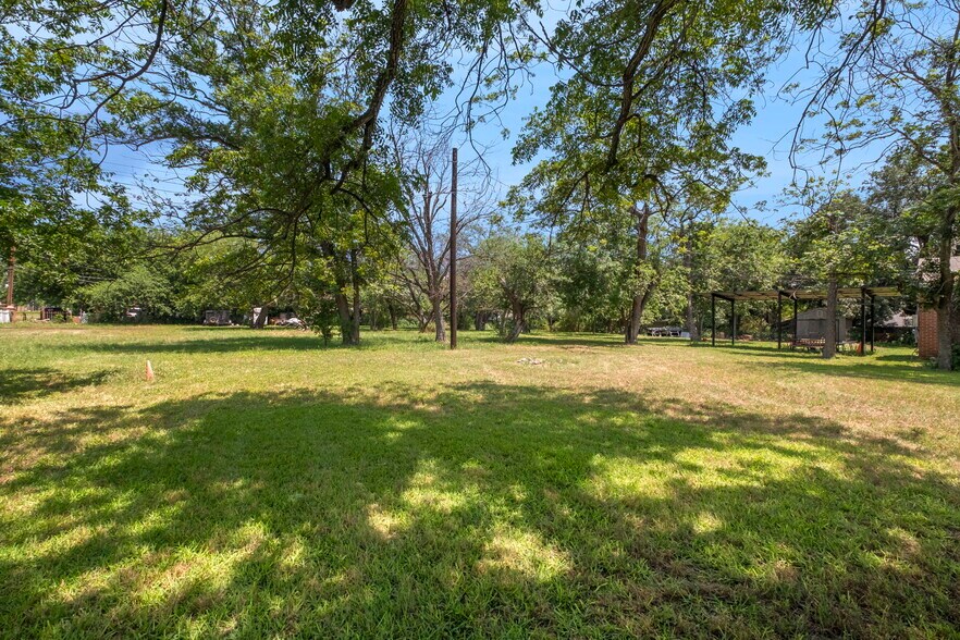 More Photos Of 4130 Aina Ln, San Antonio General Retail For Sale