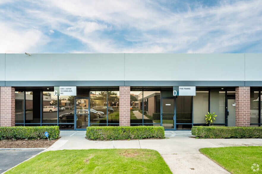 More Photos Of 18092 Sky Park Cir, Irvine Light Manufacturing For Lease