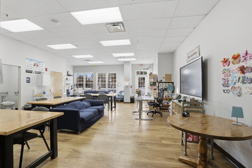 More Photos Of 10713 Tidewater Trl, Fredericksburg Schools For Sale