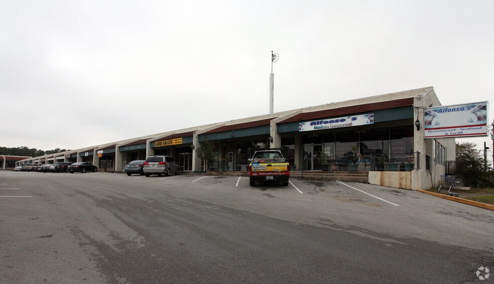 More Photos Of 1206-1214 S Frazier St, Conroe General Retail For Lease