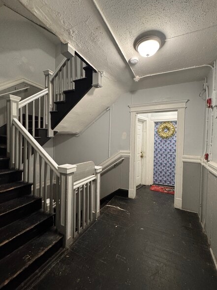 More Photos Of 48-50 Mitchell Ave, Waterbury Apartments For Sale