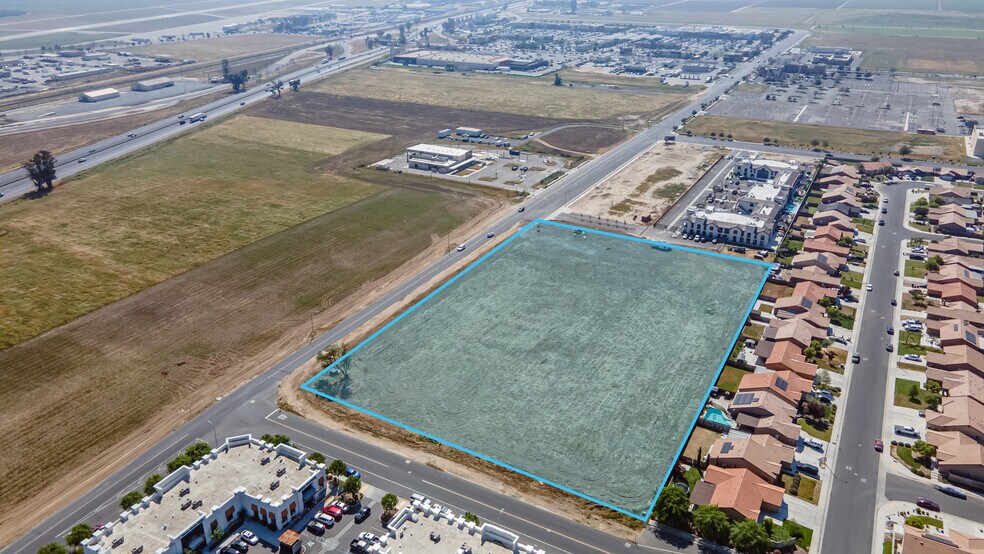 More Photos Of 555 Dover Pkwy, Delano Land For Sale