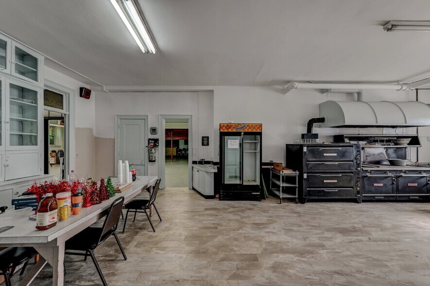 More Photos Of 720 Delaware St, Scranton Religious Facility For Sale