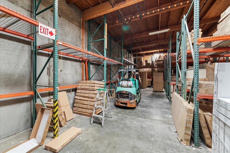 More Photos Of 283-299 Harbor Way, South San Francisco Warehouse For Lease