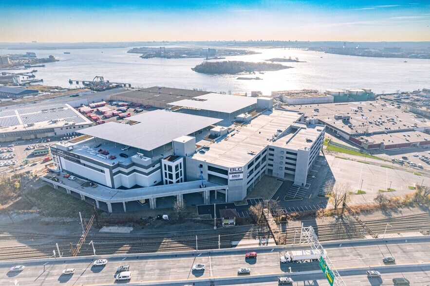 More Photos Of 920-980 E 149th St, Bronx Distribution For Lease