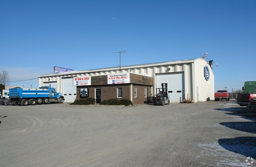More Photos Of 1040 Stearns Dr, Sauk Rapids Auto Repair For Lease