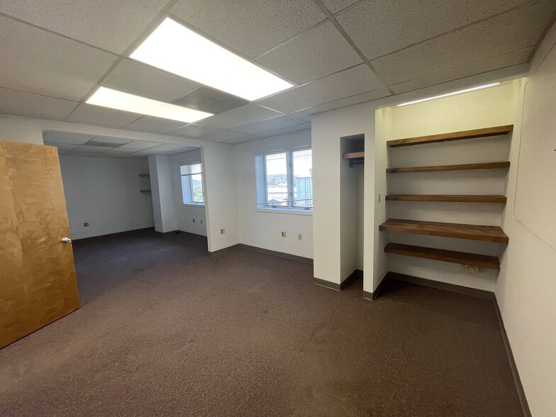 More Photos Of 57 Construction Ln, Fishersville Industrial For Lease