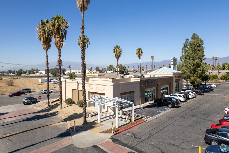 More Photos Of 2050 W Redlands Blvd, Redlands Unknown For Lease