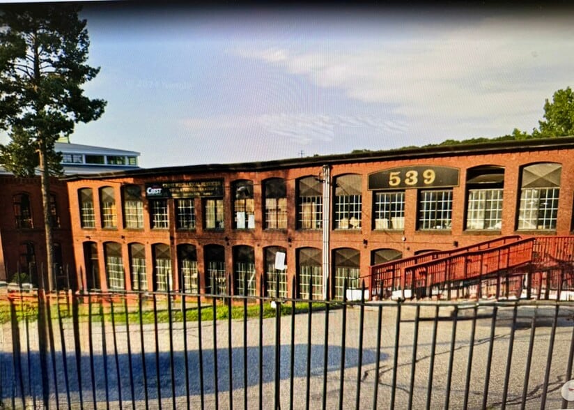 Primary Photo Of 539 Norwich Ave, Norwich Manufacturing For Lease