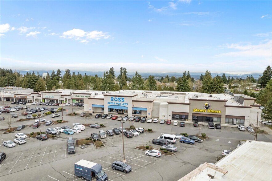 Primary Photo Of 7601-7621 Evergreen Way, Everett Unknown For Lease