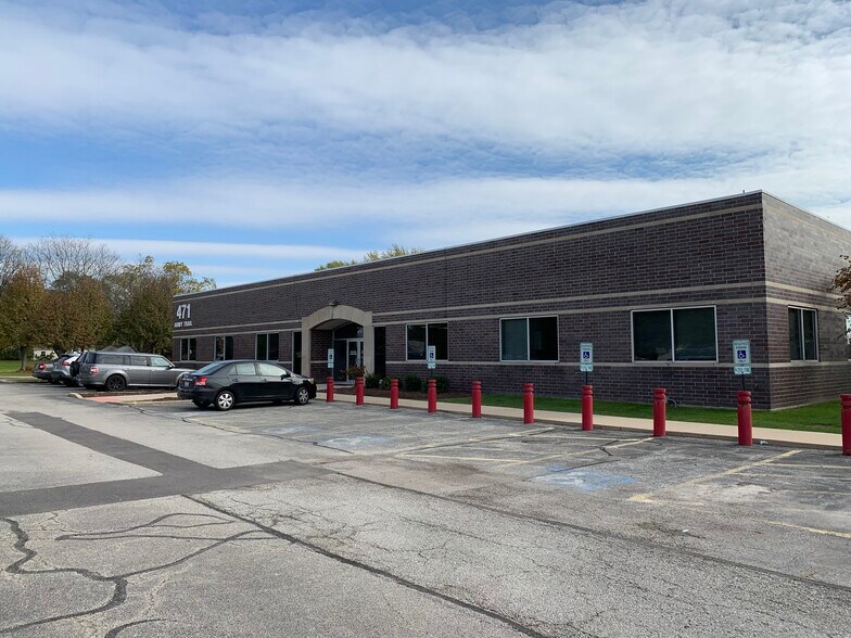 More Photos Of 473 W Army Trail Rd, Bloomingdale Medical For Lease
