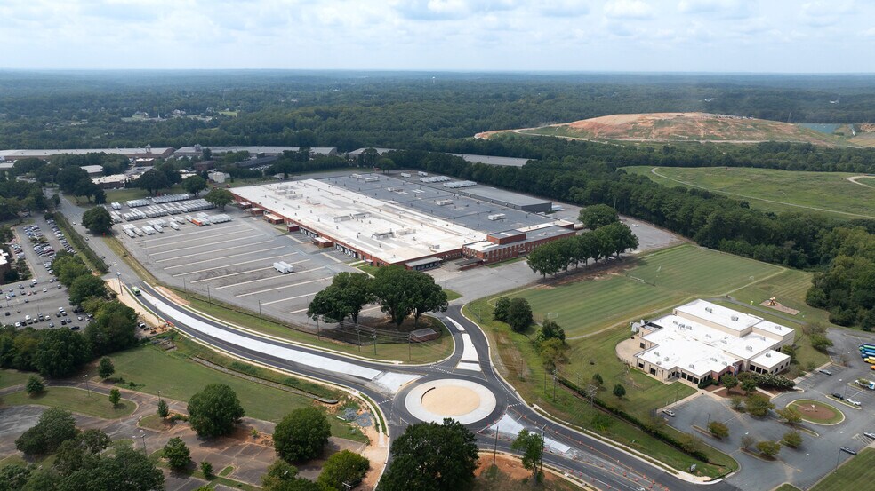 Primary Photo Of 401 W Hanes Mill Rd, Winston-Salem Manufacturing For Lease