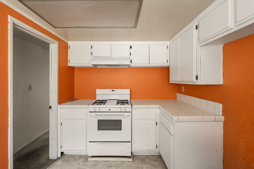 More Photos Of 104 N Atlantic Blvd, Alhambra Apartments For Sale