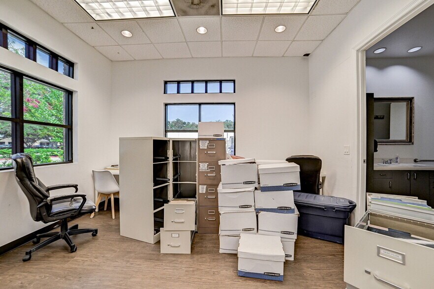 More Photos Of 2515 Cordes Dr, Sugar Land Daycare Center For Lease