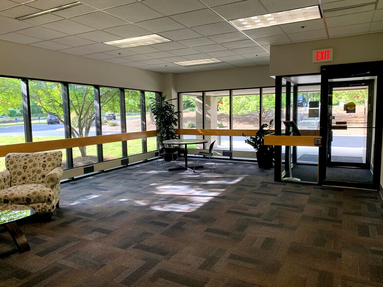More Photos Of 305 Foster St, Littleton Office For Lease