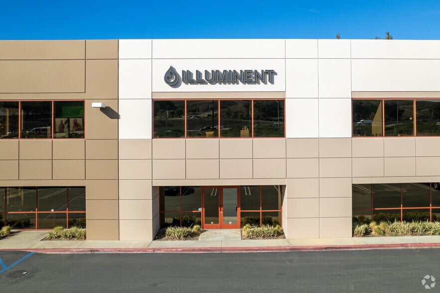 More Photos Of 32701-32707 Calle Perfecto, San Juan Capistrano Warehouse For Lease