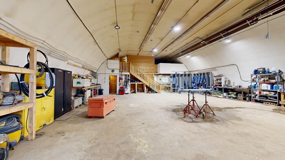 More Photos Of 3804-47 Ave, Stettler Warehouse For Sale