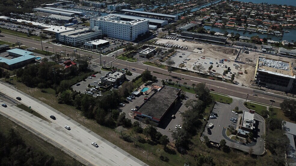 More Photos Of 4400 34th St S, Saint Petersburg Hotel For Sale