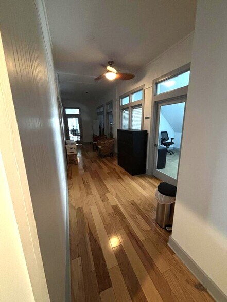 More Photos Of 2201-2213 Middle St, Sullivans Island, Sullivans Island Office For Lease