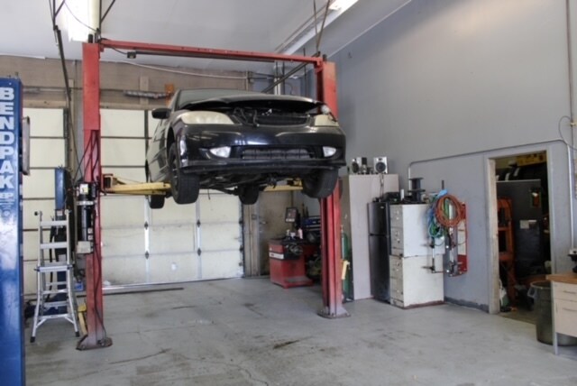 More Photos Of 3385 W 3500 S, West Valley City Auto Repair For Sale