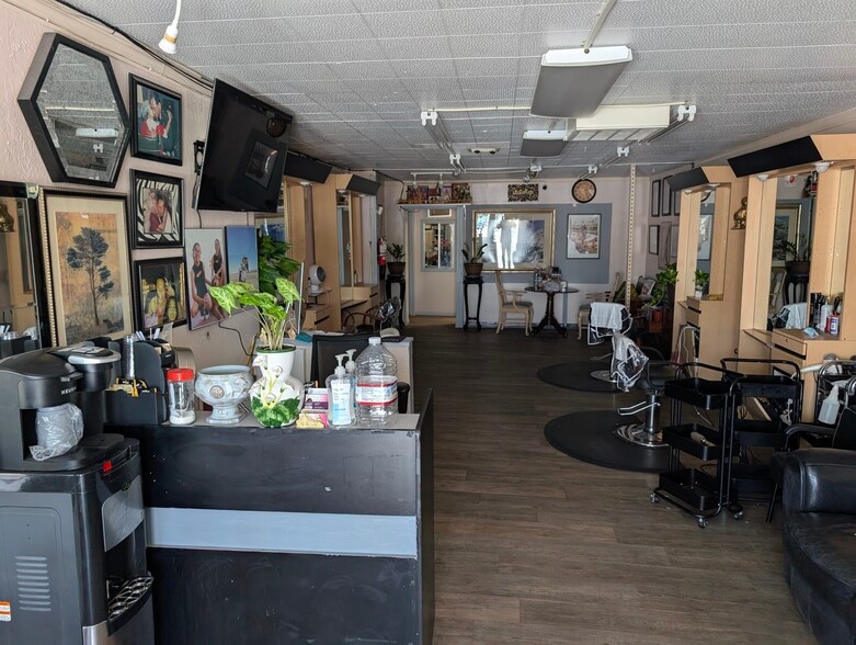 More Photos Of 1636-1638 E Charleston Blvd, Las Vegas Freestanding For Sale