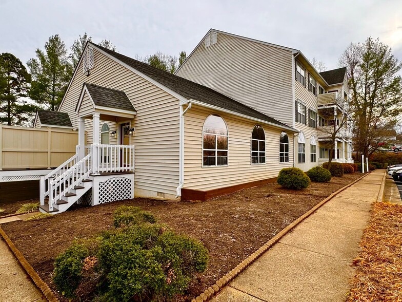 More Photos Of 2820 Hydraulic Rd, Charlottesville Apartments For Lease