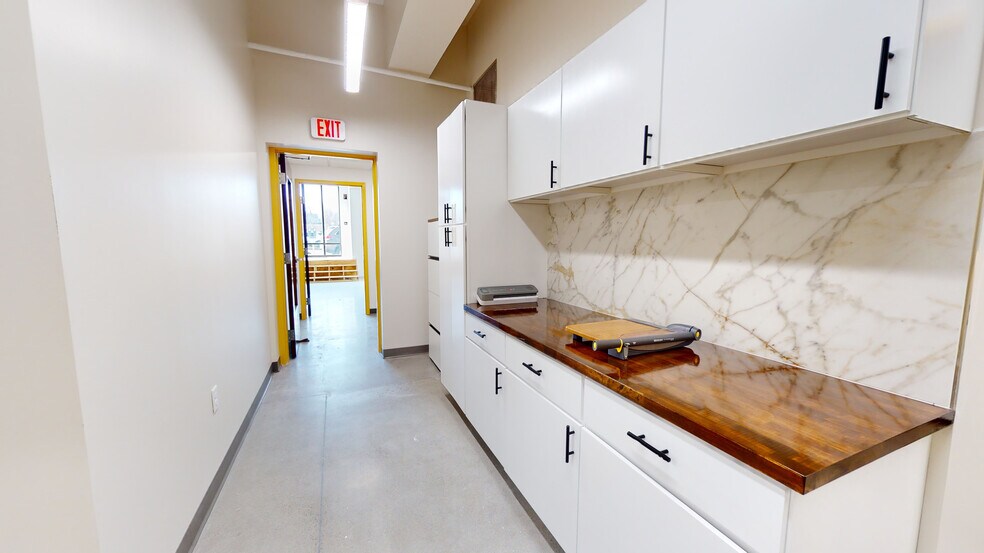 More Photos Of 227 Washington St, Salem Apartments For Lease