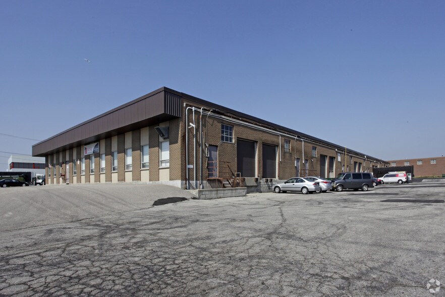 More Photos Of 1200 Aimco Blvd, Mississauga Warehouse For Sale