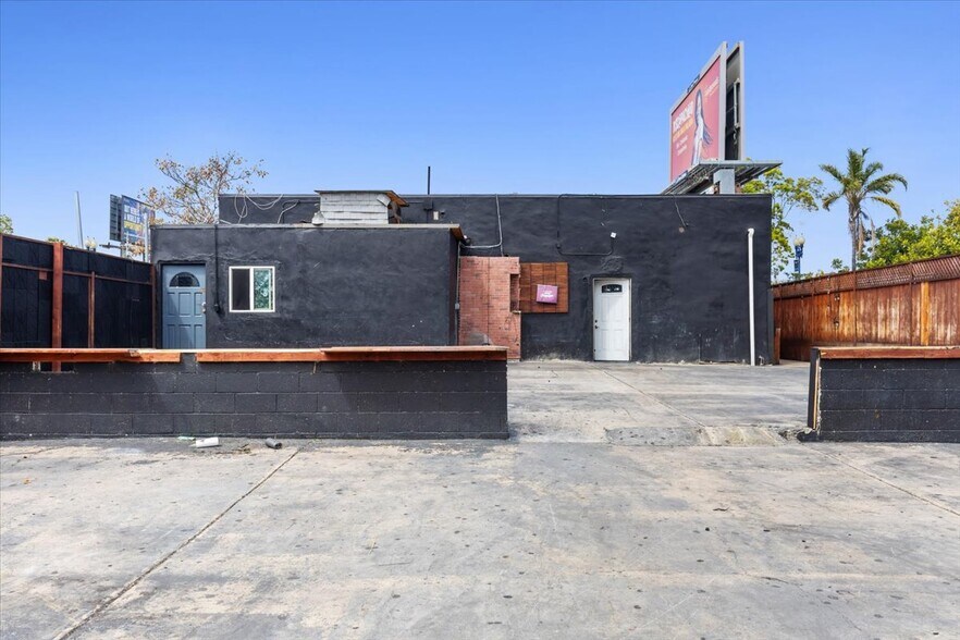 More Photos Of 2249 Imperial Ave, San Diego Restaurant For Sale
