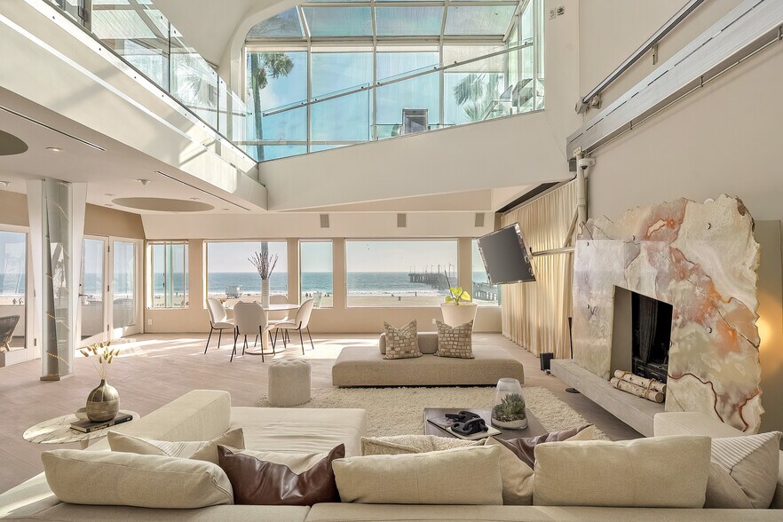 More Photos Of 3111 Ocean Front Walk, Marina Del Rey Apartments For Sale