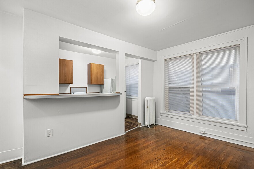 More Photos Of 805 Marion St, Seattle Apartments For Sale