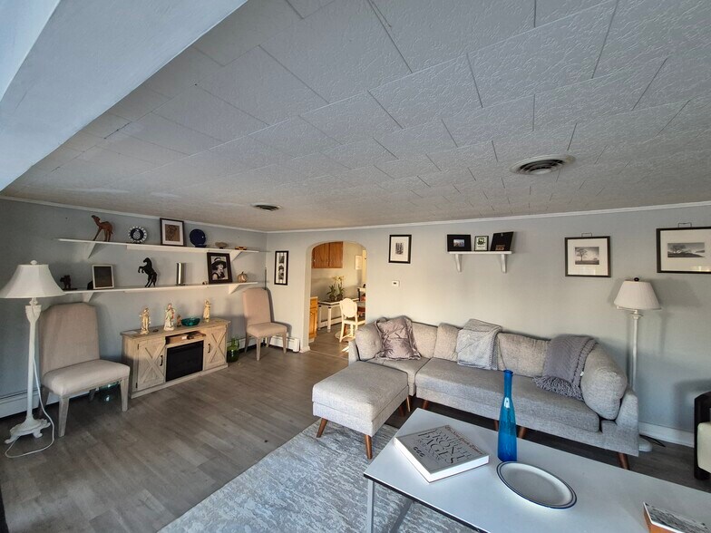 More Photos Of 360 Bay Ave, Milford Storefront Retail Residential For Sale