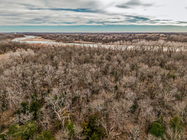 More Photos Of 79+/- Acres on 272nd Rd. Rd @ 41st Rd, Arkansas City Land For Sale