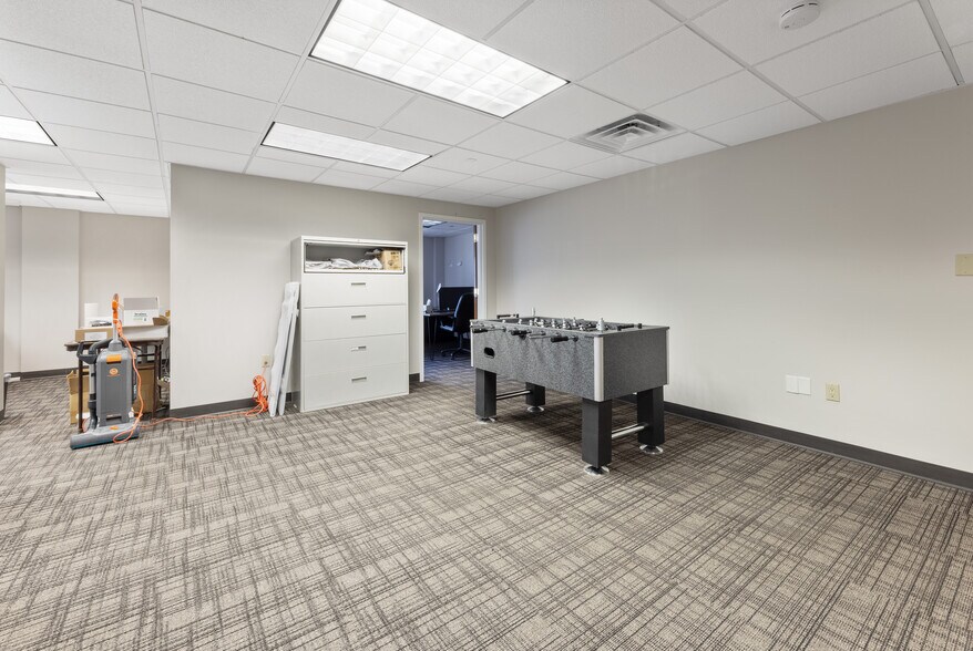 More Photos Of 620 Ramsey Ave, Hillside Warehouse For Sale