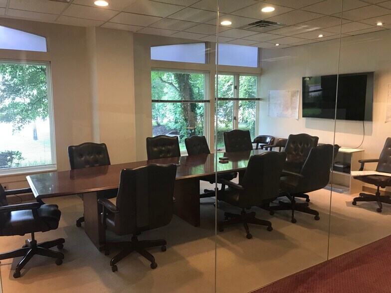 More Photos Of 1595 Paoli Pike, West Chester Office For Lease
