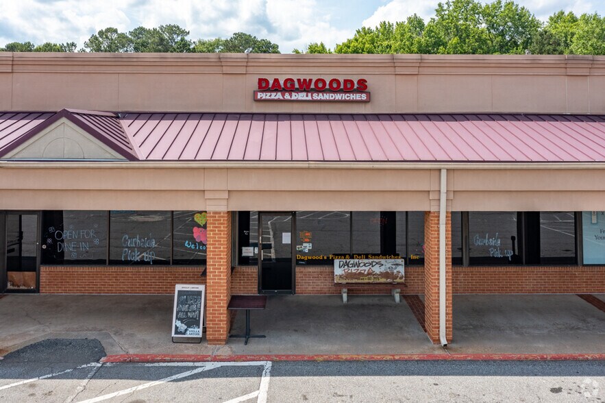 More Photos Of 7702-7760 Spalding Dr, Peachtree Corners General Retail For Lease