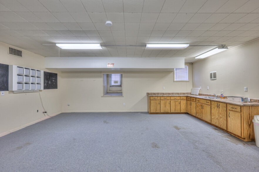 More Photos Of 228 S Military Ave, Lawrenceburg Religious Facility For Sale