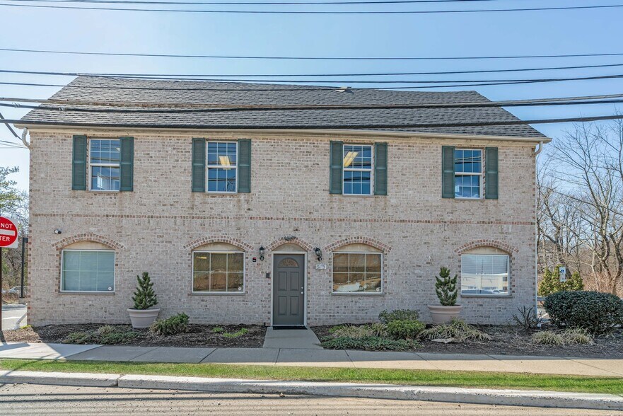 Primary Photo Of 575 State Route 10, Whippany Office For Lease