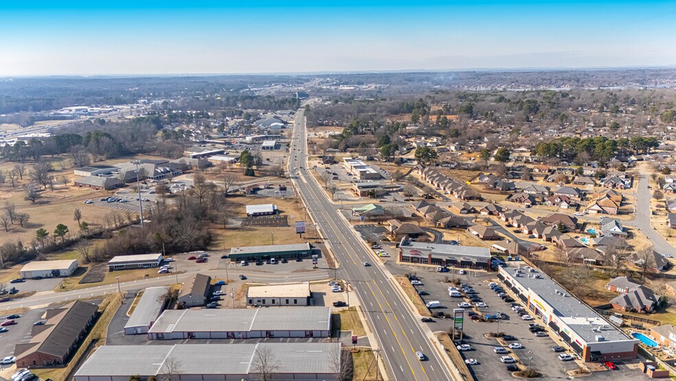 More Photos Of 5206 Highway 5 N, Bryant Office For Sale