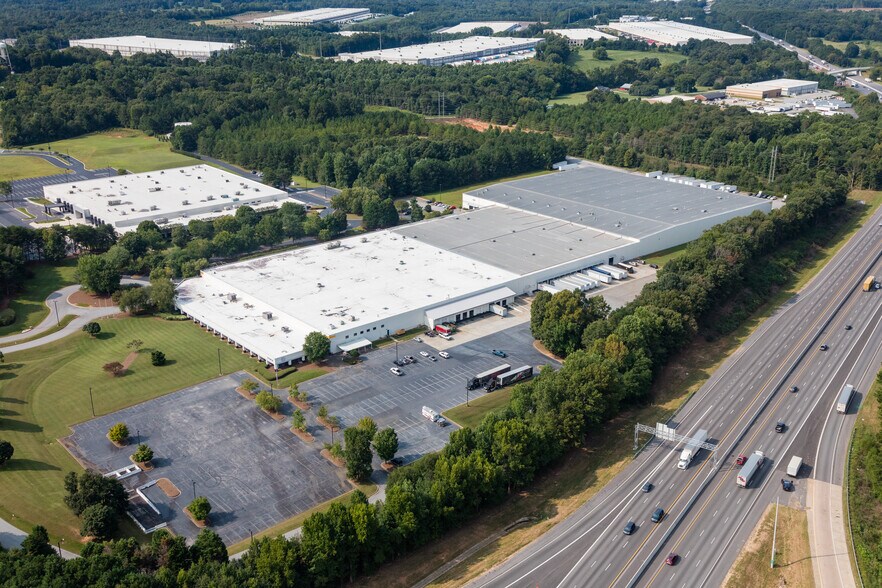 More Photos Of 1001 Cherry Dr, Braselton Warehouse For Lease