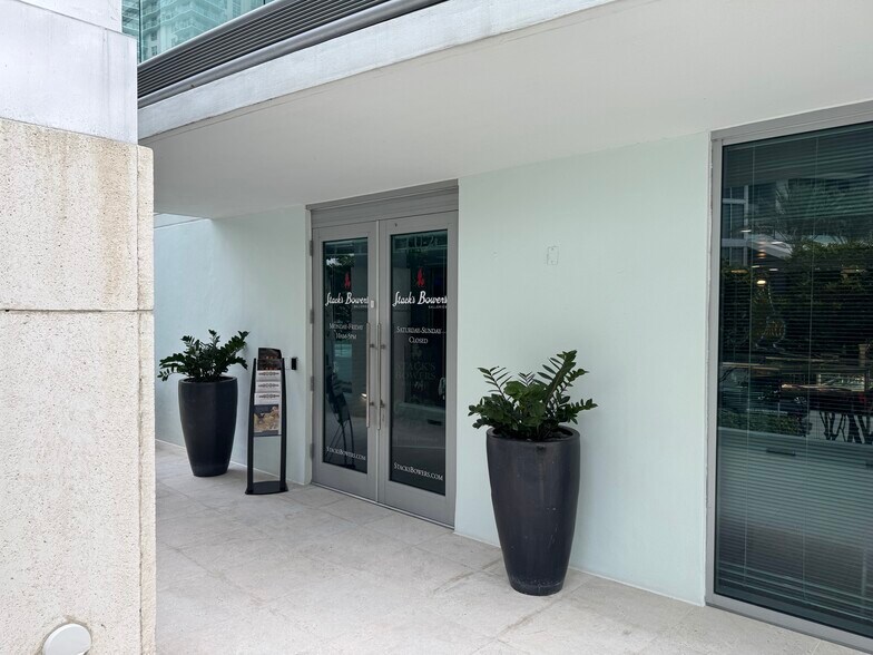More Photos Of 1331 Brickell Bay Dr, Miami Apartments For Sale