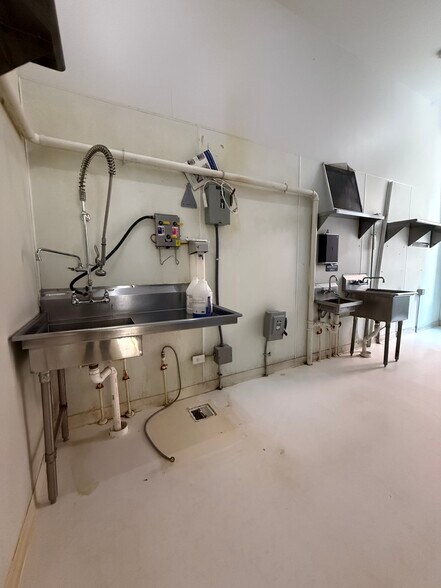 More Photos Of 1200 Main St, Cincinnati Apartments For Lease