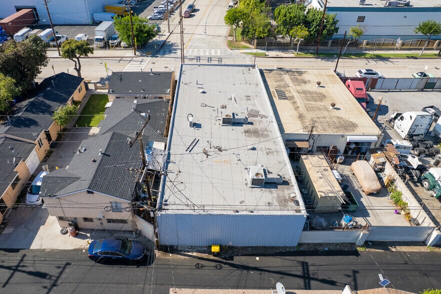 More Photos Of 1412 S Gerhart Ave, Commerce Warehouse For Sale