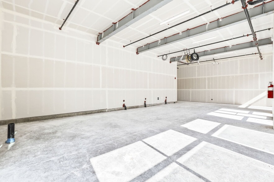 More Photos Of 22025 NE Halsey St, Fairview Apartments For Lease