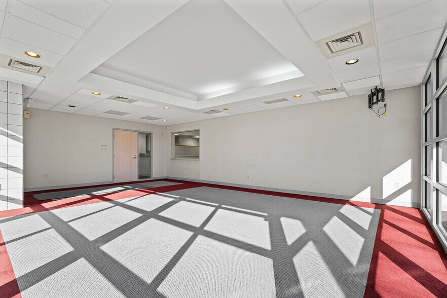 More Photos Of 170 Cardiology Pl, Commerce Healthcare For Lease